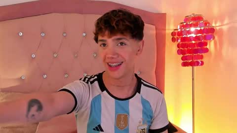 Snapshot of timothy_ross chatting on 14, 9, 2025 Timothy 21 years old online show from 14, 9, 2025