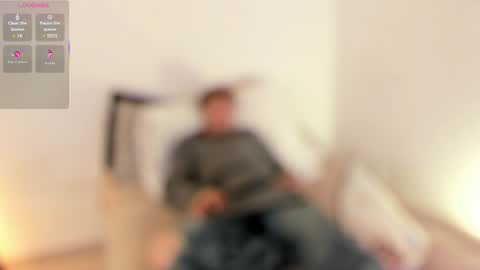 Snapshot of timothy_ross chatting on 21, 9, 2025 Timothy 21 years old online show from 21, 9, 2025