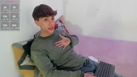 Snapshot of timothy_ross chatting on 5, 10, 2025 Timothy 21 years old online show from 5, 10, 2025