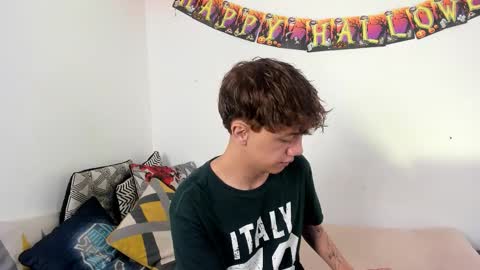 Snapshot of timothy_ross chatting on 6, 10, 2025 Timothy 21 years old online show from 6, 10, 2025