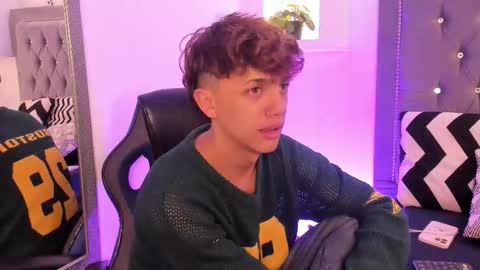 Snapshot of timothy_ross chatting on 30, 11, 2025 Timothy 21 years old online show from 30, 11, 2025