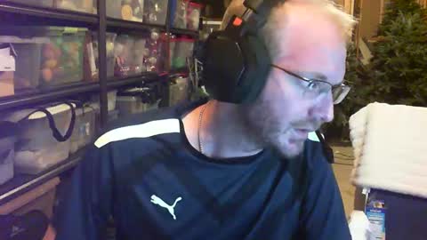 timtimmyyyy online show from 23, 9, 2025