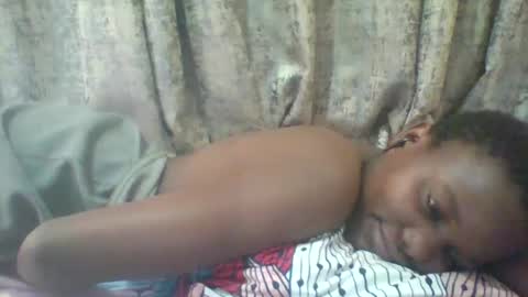 Snapshot of tina2030 chatting on 4, 12, 2025 christine online show from 4, 12, 2025