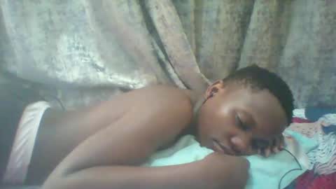 Snapshot of tina2030 chatting on 17, 12, 2025 christine online show from 17, 12, 2025