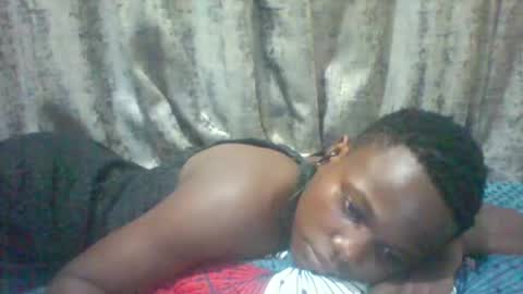 Snapshot of tina2030 chatting on 19, 12, 2025 christine online show from 19, 12, 2025