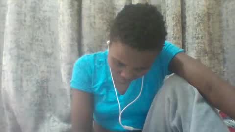 Snapshot of tina2030_1 chatting on 24, 5, 2026 tee online show from 24, 5, 2026