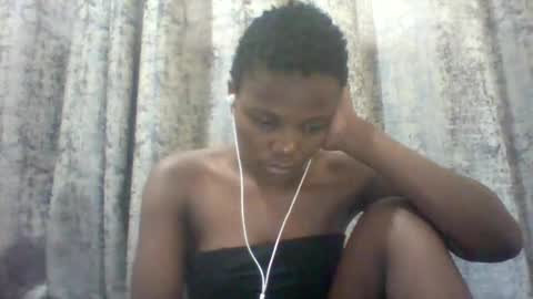 Snapshot of tina2030_1 chatting on 29, 5, 2026 tee online show from 29, 5, 2026