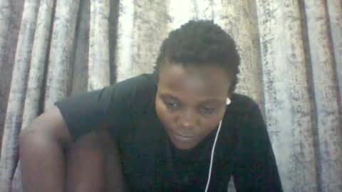 Snapshot of tina2030_1 chatting on 28, 7, 2026 tee online show from 28, 7, 2026
