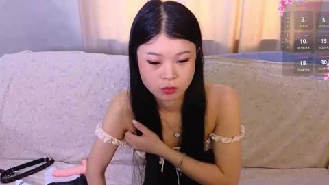tina__kim online show from 24, 3, 2026