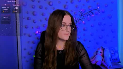 tina_blade_ online show from 7, 1, 2026