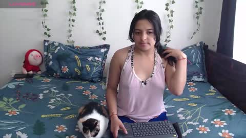 Tina N Charlie online show from 4, 11, 2025