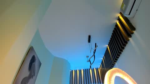 Tina  online show from 27, 10, 2025