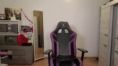 Tina Angel online show from 7, 2, 2026