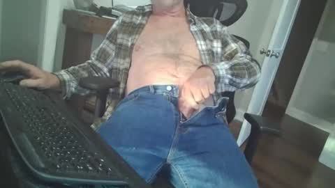 Snapshot of tincup430 chatting on 18, 11, 2025 5 day load on deck online show from 18, 11, 2025