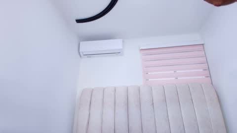 tinkerbell online show from 9, 1, 2026