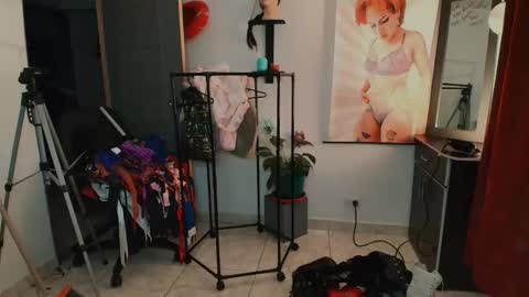 Snapshot of tinnadawson chatting on 12, 3, 2026 I AM BELLA ----------- follow my IG TINNS 69 online show from 12, 3, 2026