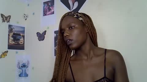 tinnie_e online show from 7, 1, 2026