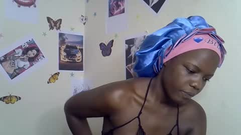 tinnie_e online show from 10, 1, 2026