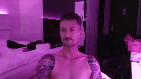 Snapshot of tinojetset069 chatting on 2, 6, 2026 tinojetset069 online show from 2, 6, 2026