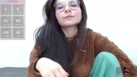 Tiny Caroline online show from 10, 12, 2024