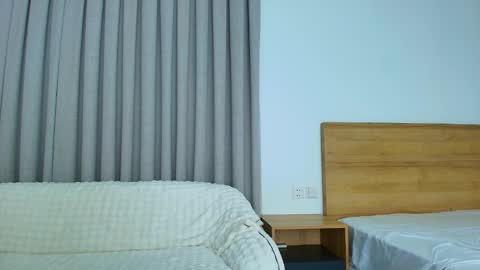 Lia online show from 9, 2, 2025