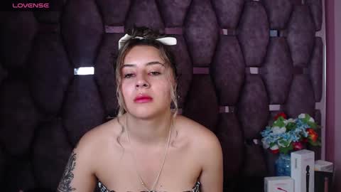 tiny online show from 9, 2, 2025