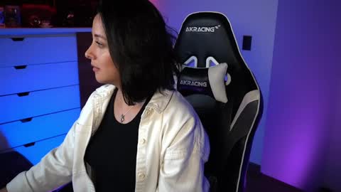 Snapshot of tiny_panther chatting on 3, 12, 2024 Ana Molly online show from 3, 12, 2024