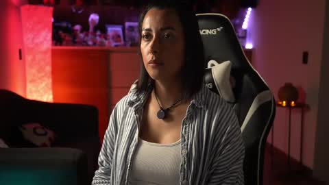 Snapshot of tiny_panther chatting on 11, 3, 2025 Ana Molly online show from 11, 3, 2025