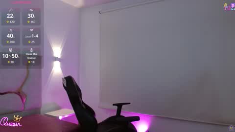 tiny_tay online show from 24, 2, 2026