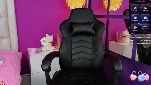 tiny_vixen_ online show from 21, 2, 2025