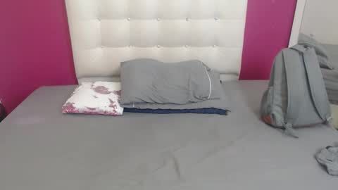 tiny_whore18 online show from 4, 2, 2026