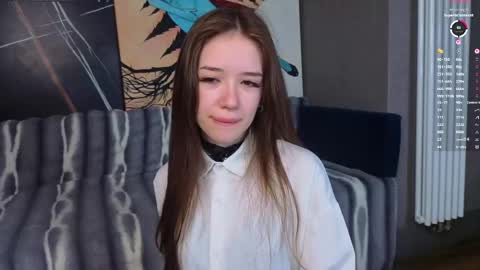Snapshot of tinyanie chatting on 2, 5, 2026 Annie online show from 2, 5, 2026