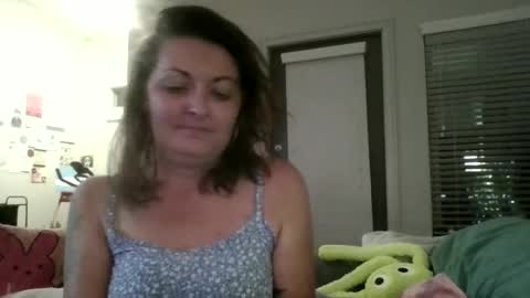 Snapshot of tinyassbossymilf chatting on 29, 6, 2026 tinyassbossymilf online show from 29, 6, 2026