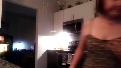 Snapshot of tinyassbossymilf chatting on 10, 7, 2026 tinyassbossymilf online show from 10, 7, 2026
