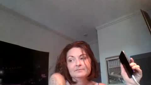 Snapshot of tinyassbossymilf chatting on 31, 7, 2026 tinyassbossymilf online show from 31, 7, 2026