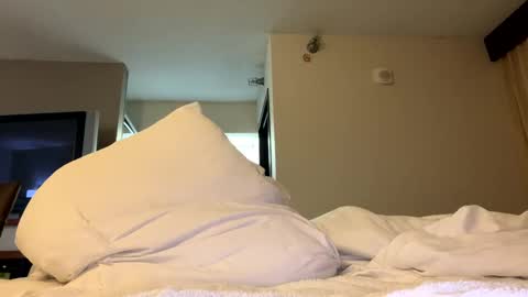 Snapshot of tinycockdaddyyy chatting on 1, 1, 2025 tinycockdaddyyy online show from 1, 1, 2025