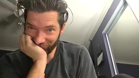 tinyguynicecock online show from 31, 3, 2026