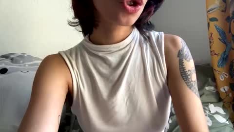 Snapshot of tinyhairycherry chatting on 11, 5, 2026 tinyhairycherry online show from 11, 5, 2026