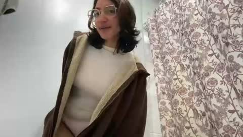 Snapshot of tinyhairycherry chatting on 6, 8, 2026 tinyhairycherry online show from 6, 8, 2026