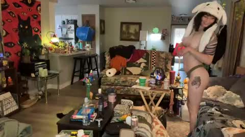 Snapshot of tinytittiesss chatting on 5, 6, 2026 tinytitties online show from 5, 6, 2026