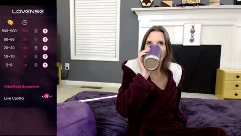 V - Read the bio please thanks. online show from 15, 1, 2025