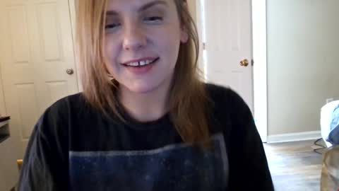 Snapshot of tinywithtiddies chatting on 21, 3, 2026 tinywithtiddies online show from 21, 3, 2026