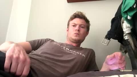 tippedrobin4830 online show from 17, 11, 2025