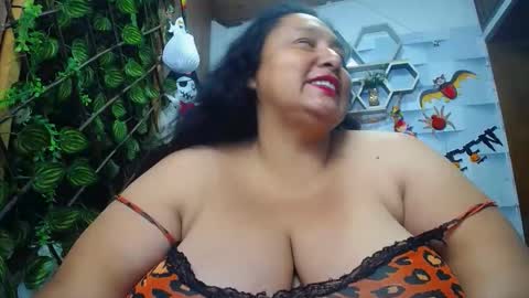 Snapshot of tistmature chatting on 28, 10, 2025 TISTMATURE online show from 28, 10, 2025