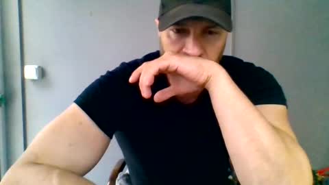 Snapshot of titan_heart chatting on 4, 7, 2026 titan_heart online show from 4, 7, 2026