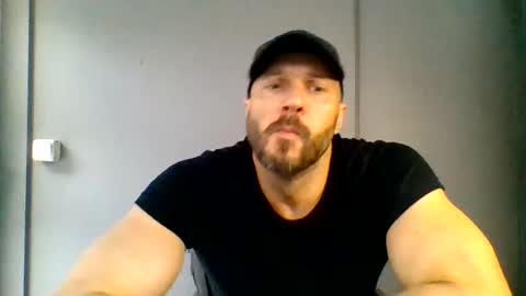Snapshot of titan_heart chatting on 12, 7, 2026 titan_heart online show from 12, 7, 2026