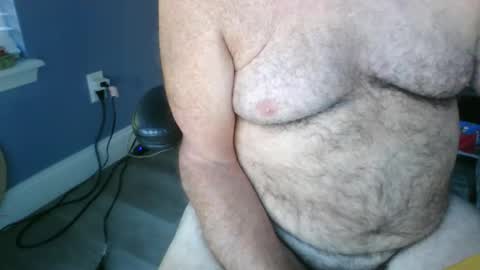 Snapshot of titman98 chatting on 17, 10, 2025 titman98 online show from 17, 10, 2025