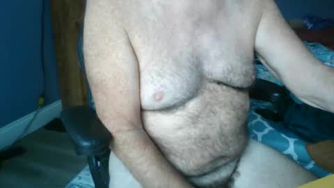 Snapshot of titman98 chatting on 3, 11, 2025 titman98 online show from 3, 11, 2025