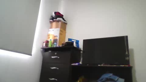 Snapshot of titssmall123 chatting on 5, 1, 2025 Ester online show from 5, 1, 2025