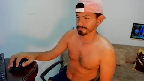 Snapshot of tj_detwailer chatting on 14, 12, 2024 tj_detwailer online show from 14, 12, 2024